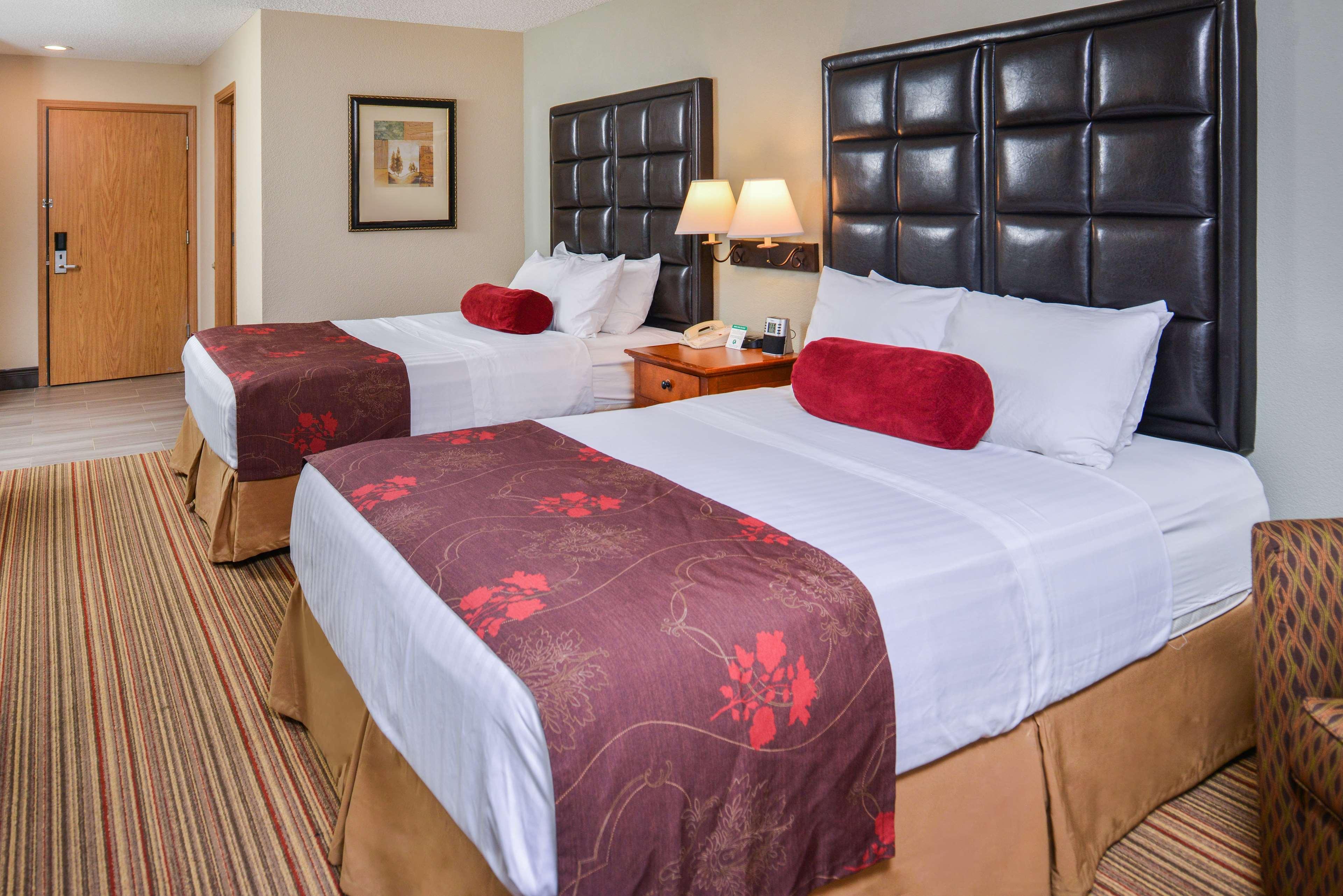 Best Western Plus Rama Inn Redmond Exterior foto